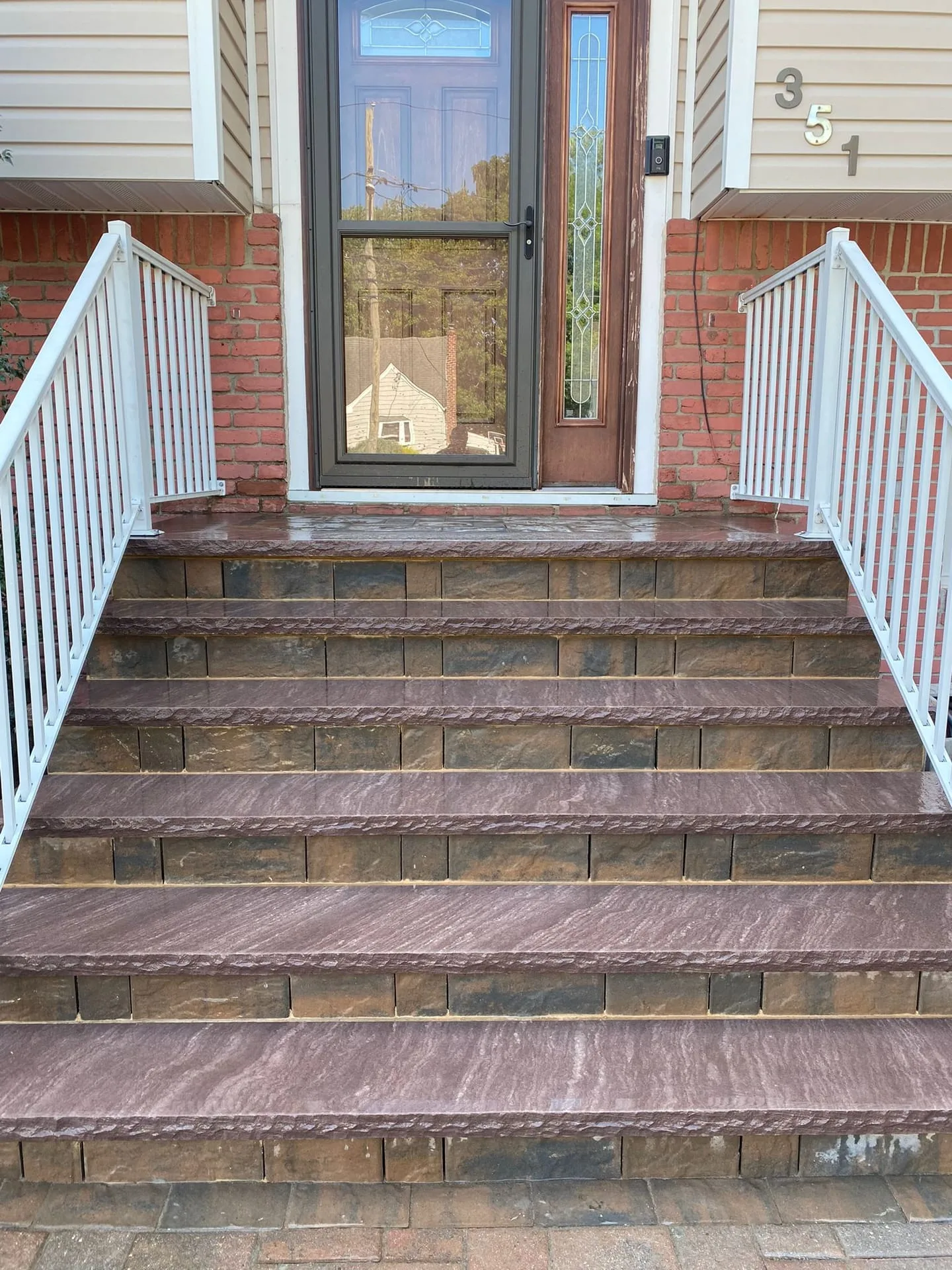 Entry steps on Long Island
